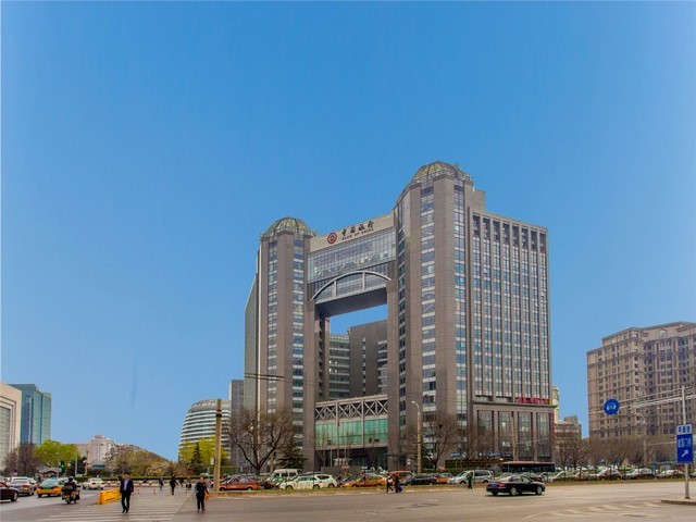 万瓦级激光熔覆研发